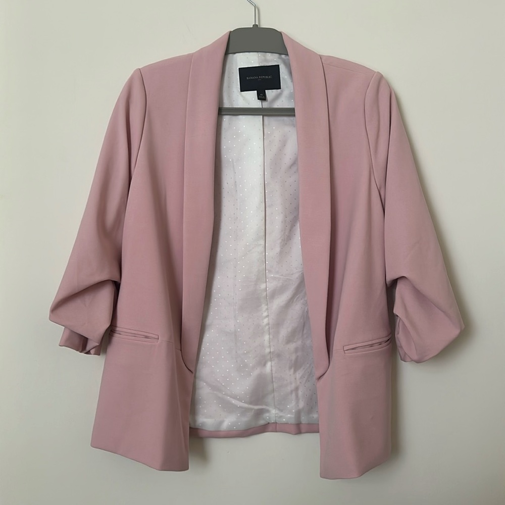 Banana Republic Factory Ruched Sleeve Blazer in Pink